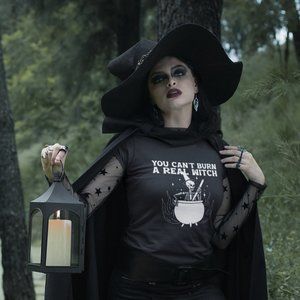 You Can't Burn A Real Witch  Unisex  Cotton T-Shirt